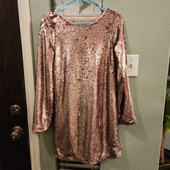 Fun party dress - Picture 1 of 2